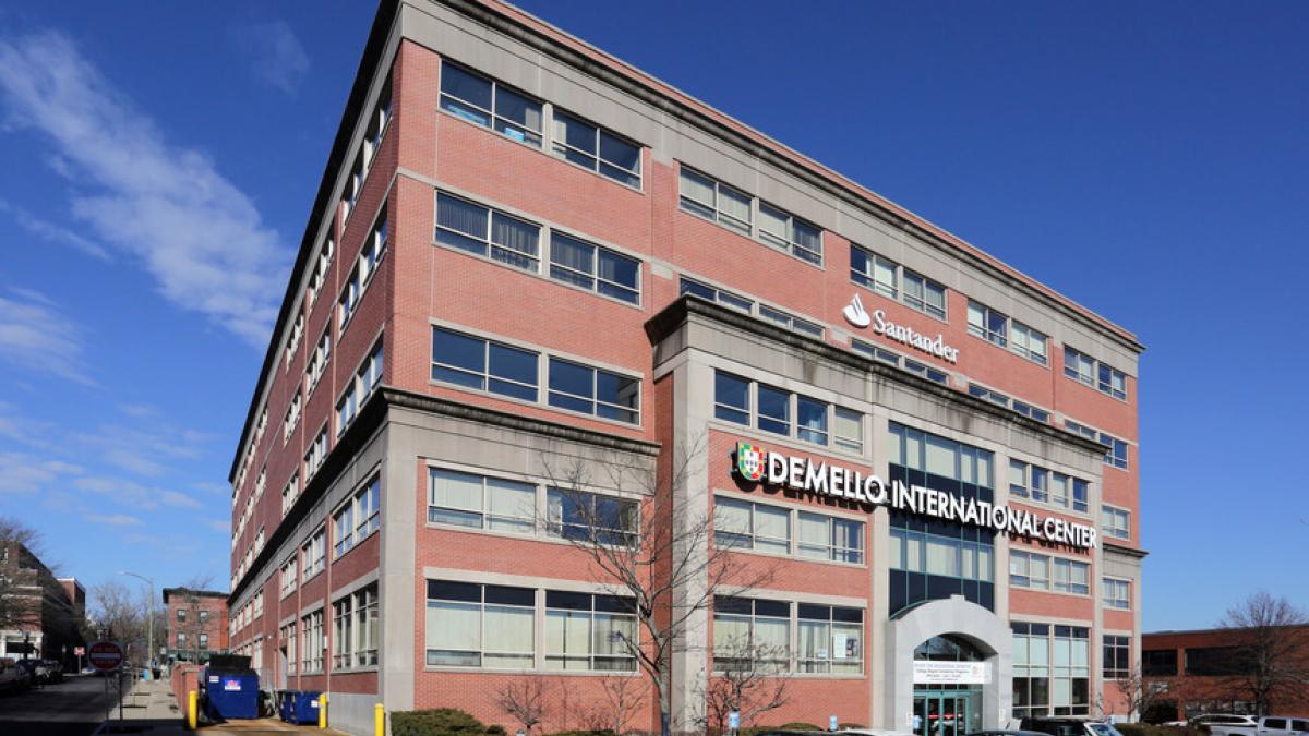 128 Union St, New Bedford, MA